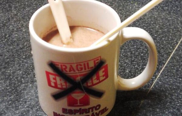 Caneca solidária – Espirito INquebrável